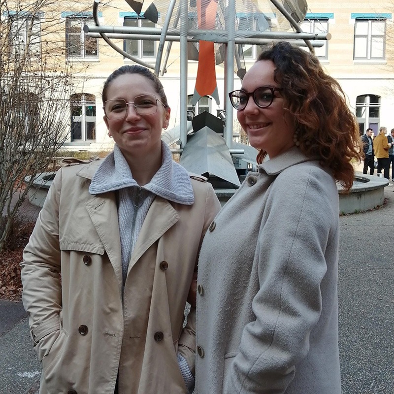 Photographie de Lucie RAVAUX et Léonie AMAL